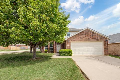 3801 Hazel Dr, Fort Worth, TX 76244