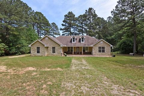 627 County Rd 4710, Troup, TX 75789