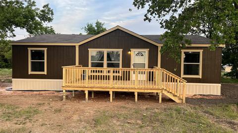 204 Overland Trl, Bridgeport, TX 76426