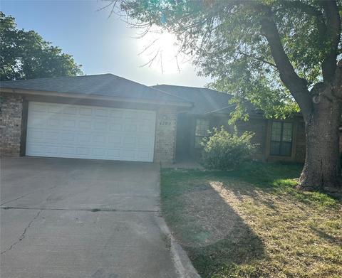4702 Stonehedge Rd, Abilene, TX 79606