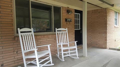 349 James Ln, Bedford, TX 76022