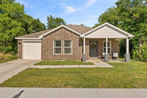 2529 Marlin St, Fort Worth, TX 76105