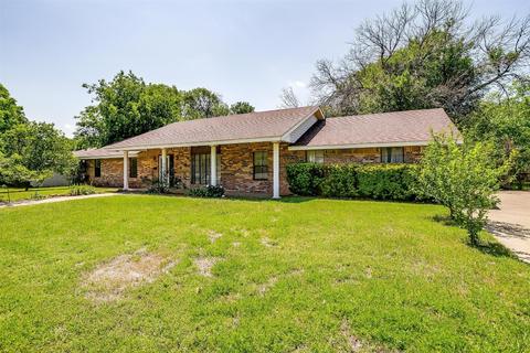 7108 Martha Ln, Fort Worth, TX 76112