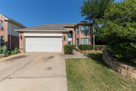 2117 Golden Oak Dr, Bedford, TX 76021