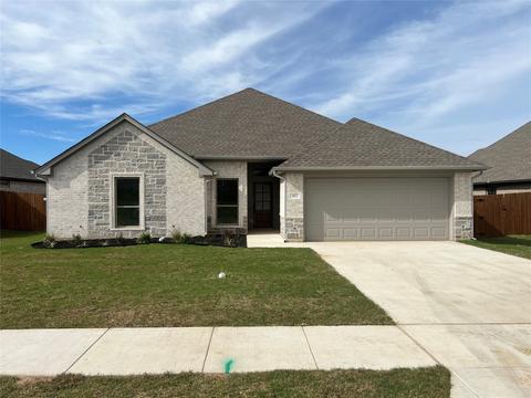 937 Avagail Ave, Springtown, TX 76082