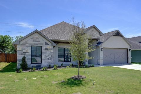 932 Tesslynn Ave, Godley, TX 76044