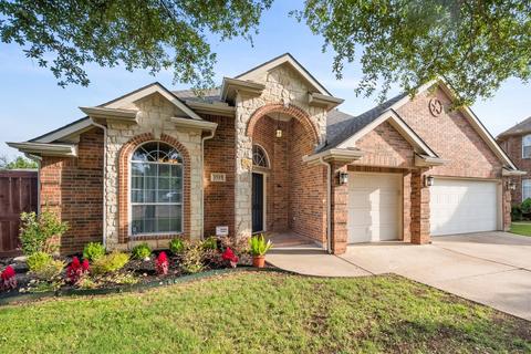 1515 Parkside Dr, Mansfield, TX 76063