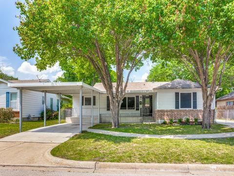 5233 Palmer Dr, Haltom City, TX 76117