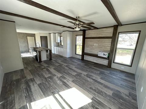 11516 Little Leaf E Ct, Fort Worth, TX 76135