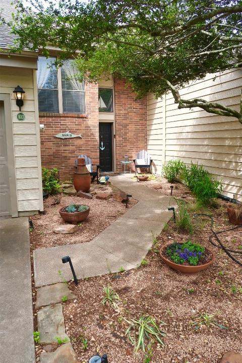103 Summer Place Cir, Pottsboro, TX 75076