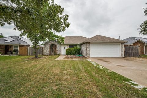 1809 Sharon Dr, Corinth, TX 76210