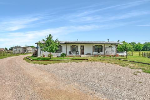 125 W Line Rd, Whitesboro, TX 76273