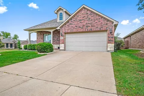 10940 Braemoor Dr, Haslet, TX 76052