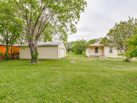 512 Wilcox St, Mckinney, TX 75069