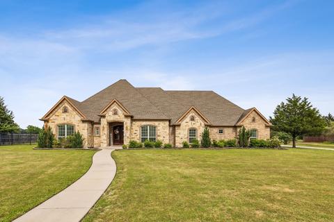 3125 Legacy Oaks Cir, Greenville, TX 75402