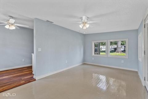 600 Hanson Dr, Doyline, LA 71023 photo 9