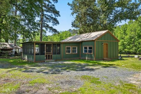 600 Hanson Dr, Doyline, LA 71023