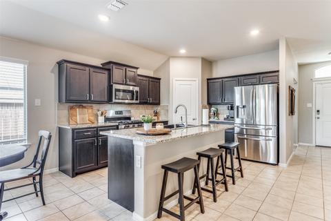 10104 Clemmons Rd, Fort Worth, TX 76108