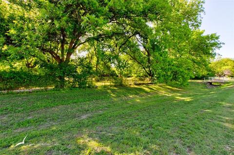 214 Marion St, Clyde, TX 79510