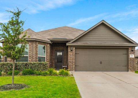 1712 Blue Water Ct, Crowley, TX 76036