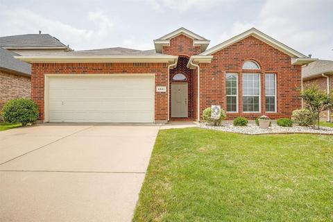 6541 Payton Dr, Fort Worth, TX 76131
