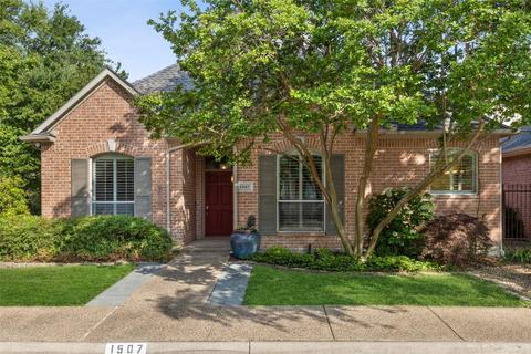 1507 Waterside Ct, Dallas, TX 75218