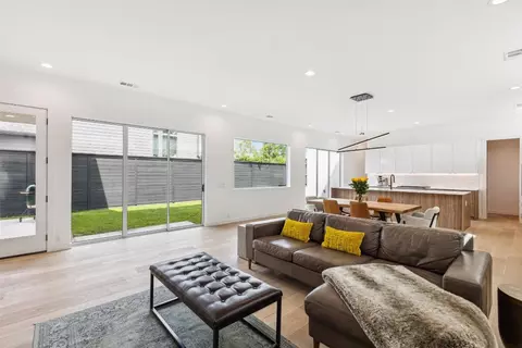 4819 Cowan Ave, Dallas, TX 75209