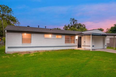4833 Salem Dr, Mesquite, TX 75150