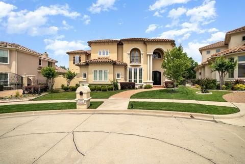 2107 Hogan Dr, Irving, TX 75038
