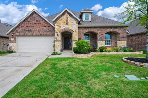 1413 S Millican Ln, Aubrey, TX 76227