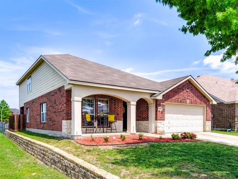 4404 Morning Song Dr, Fort Worth, TX 76244