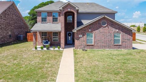 902 Randall Rd, Weatherford, TX 76087