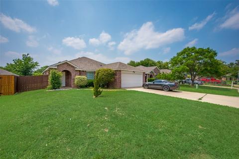 6020 Maiden Ln, Forest Hill, TX 76119
