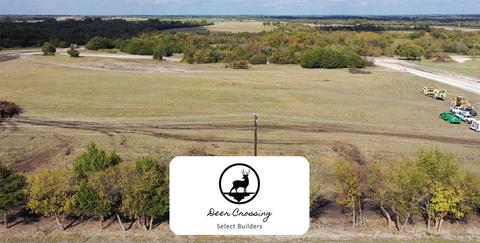 208 Avery Ln, Gunter, TX 75058