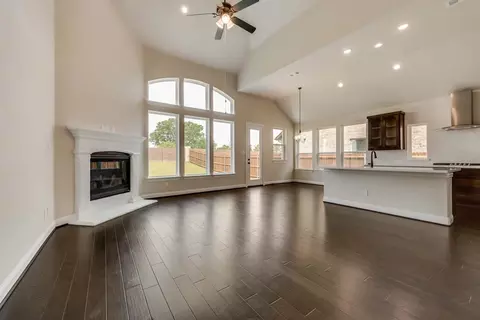345 Elk Dr, Fate, TX 75189