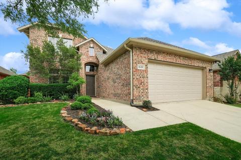 1610 Meadows Ave, Lantana, TX 76226