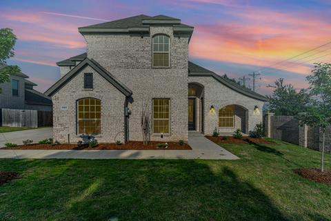 502 Clifton Ct, Midlothian, TX 76065