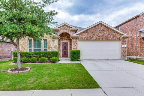 8720 Yosemite Trl, Cross Roads, TX 76227