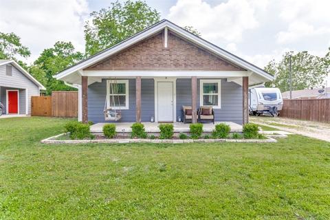 109 W College St, Leonard, TX 75452
