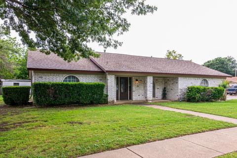 7500 David Dr, North Richland Hills, TX 76180