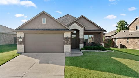 46 Kramer Ln, Sanger, TX 76266