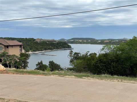 96 Cliffs Drive, Graford, TX 76449