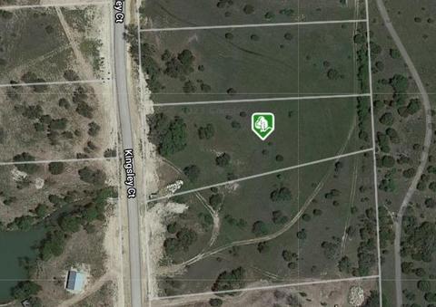 1051 Kingsley Ct, Hudson Oaks, TX 76087