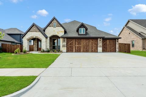 644 Sirius Dr, Waxahachie, TX 75165