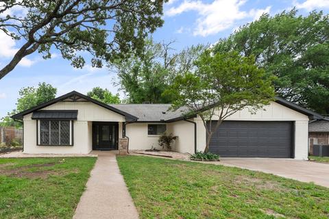 8724 Irongate Dr, North Richland Hills, TX 76182