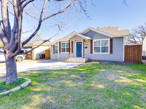 2725 Livingston Ave, Fort Worth, TX 76110