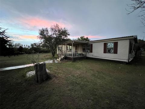 405 Munson Dr, Clyde, TX 79510