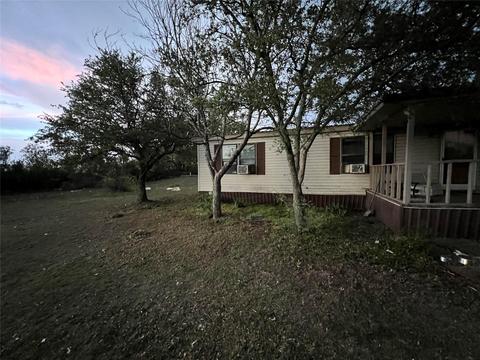 405 Munson Dr, Clyde, TX 79510 photo 8