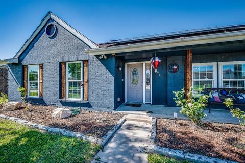 8301 Chesham Dr, Rowlett, TX 75088