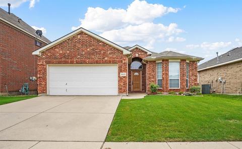 9620 Willow Branch Way, Crowley, TX 76036